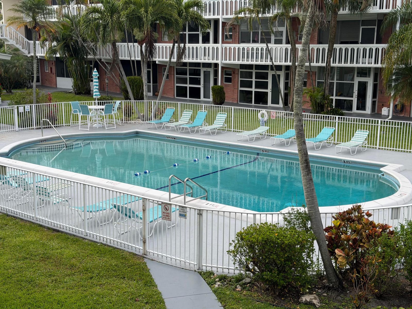 161 NE 10th Avenue 12b, Hallandale Beach, FL 33009 photo 12