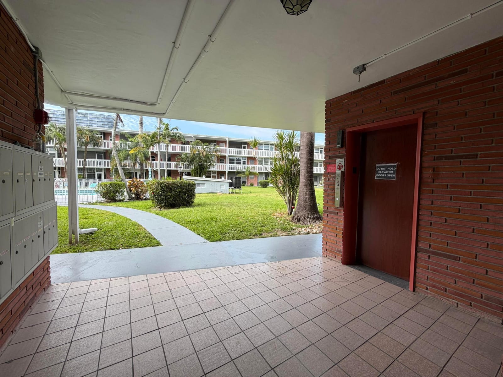 161 NE 10th Avenue 12b, Hallandale Beach, FL 33009 photo 14