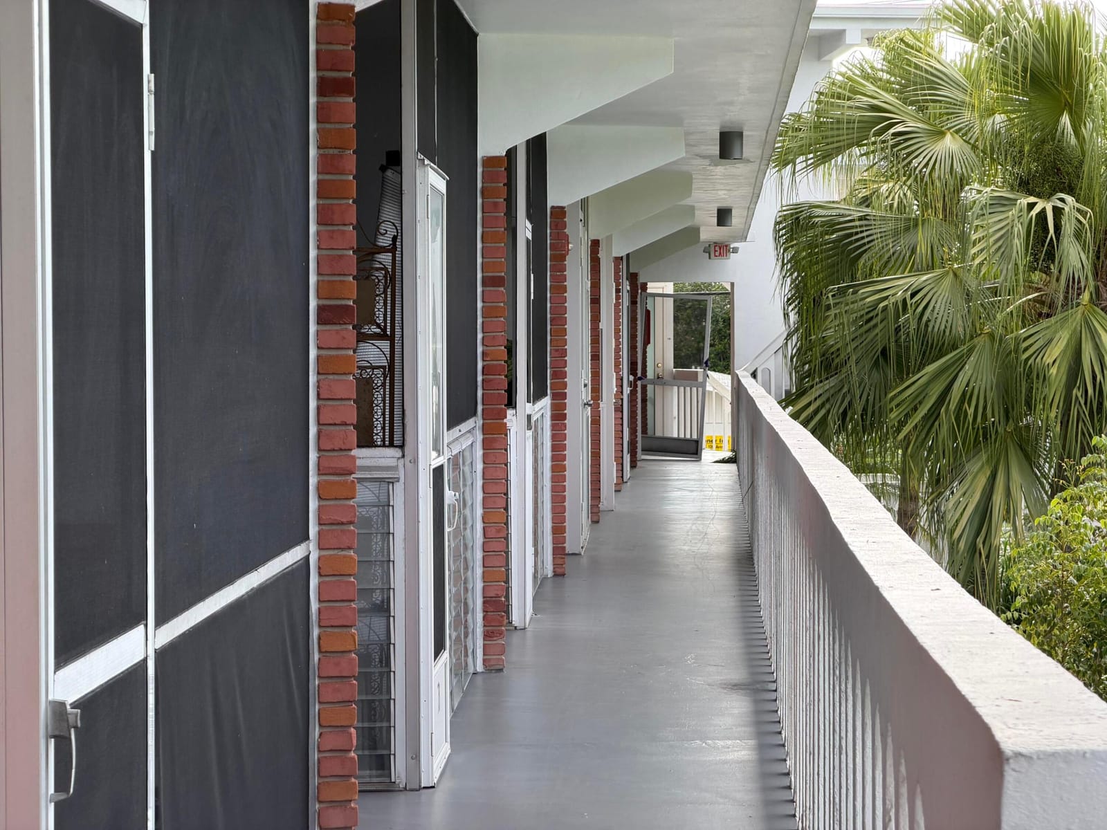 161 NE 10th Avenue 12b, Hallandale Beach, FL 33009 photo 19