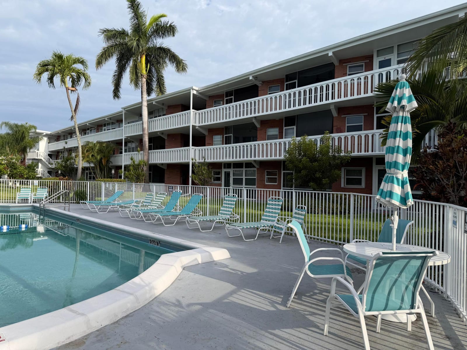 161 NE 10th Avenue 12b, Hallandale Beach, FL 33009 photo 10