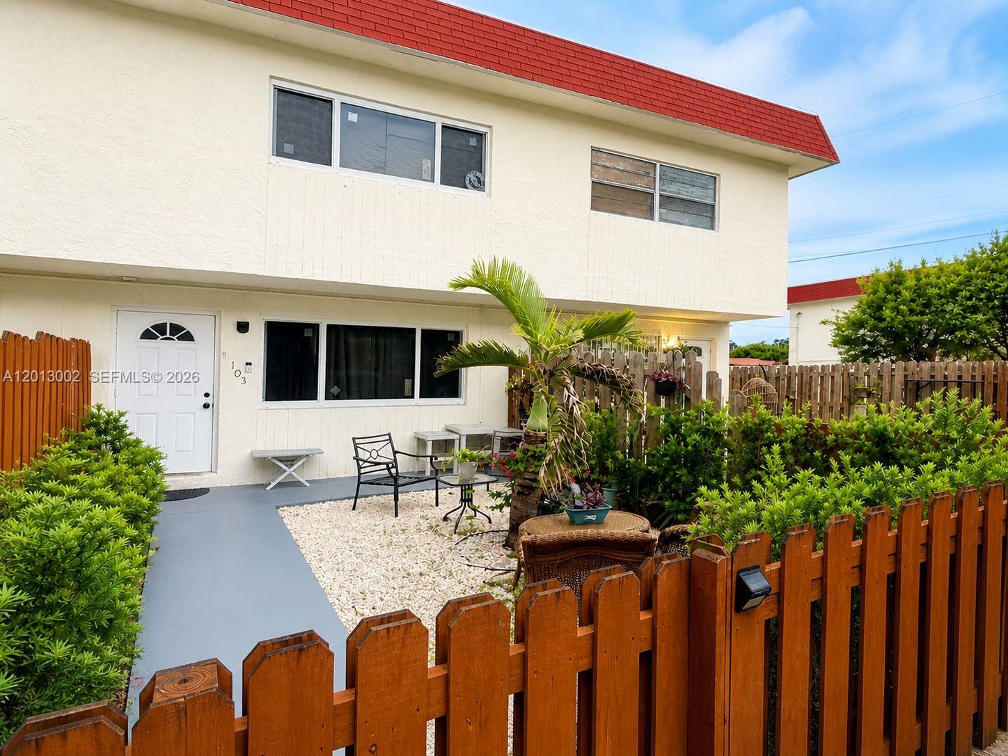 1520 NE 151st Street 103, Miami, FL 33162, Miami