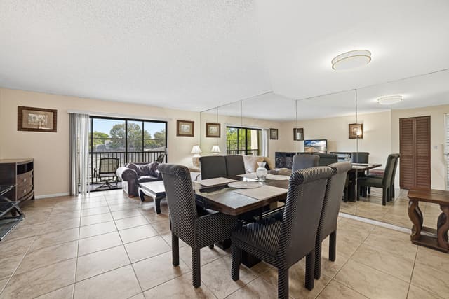 105 Deer Creek Road 202, Deerfield Beach, FL 33442