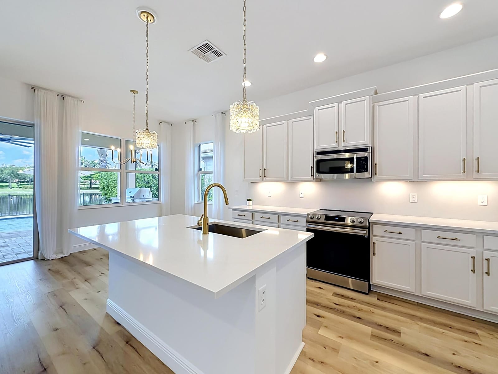2821 Bellarosa Circle, Royal Palm Beach, FL 33411 photo 5
