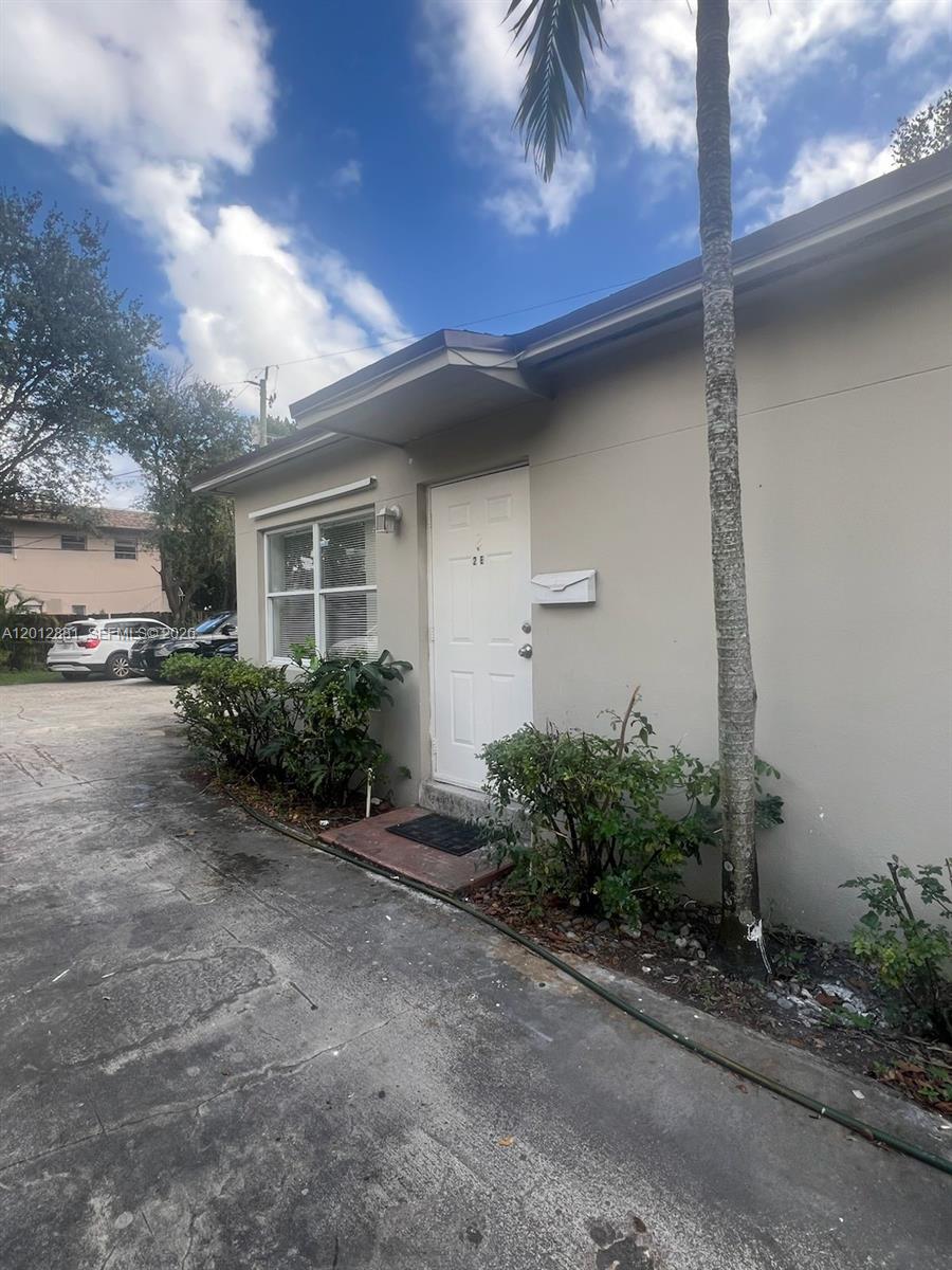 915 N 19th Avenue, Hollywood, FL 33020, Hollywood