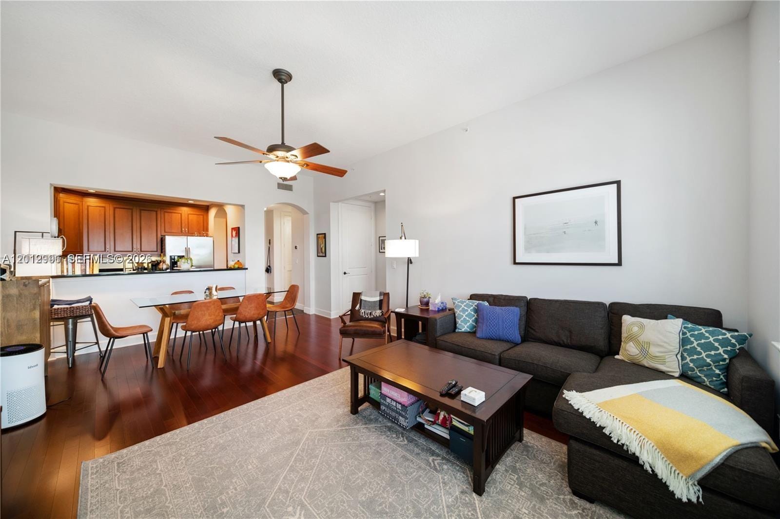 200 NE 2nd Avenue 304 — photo 3