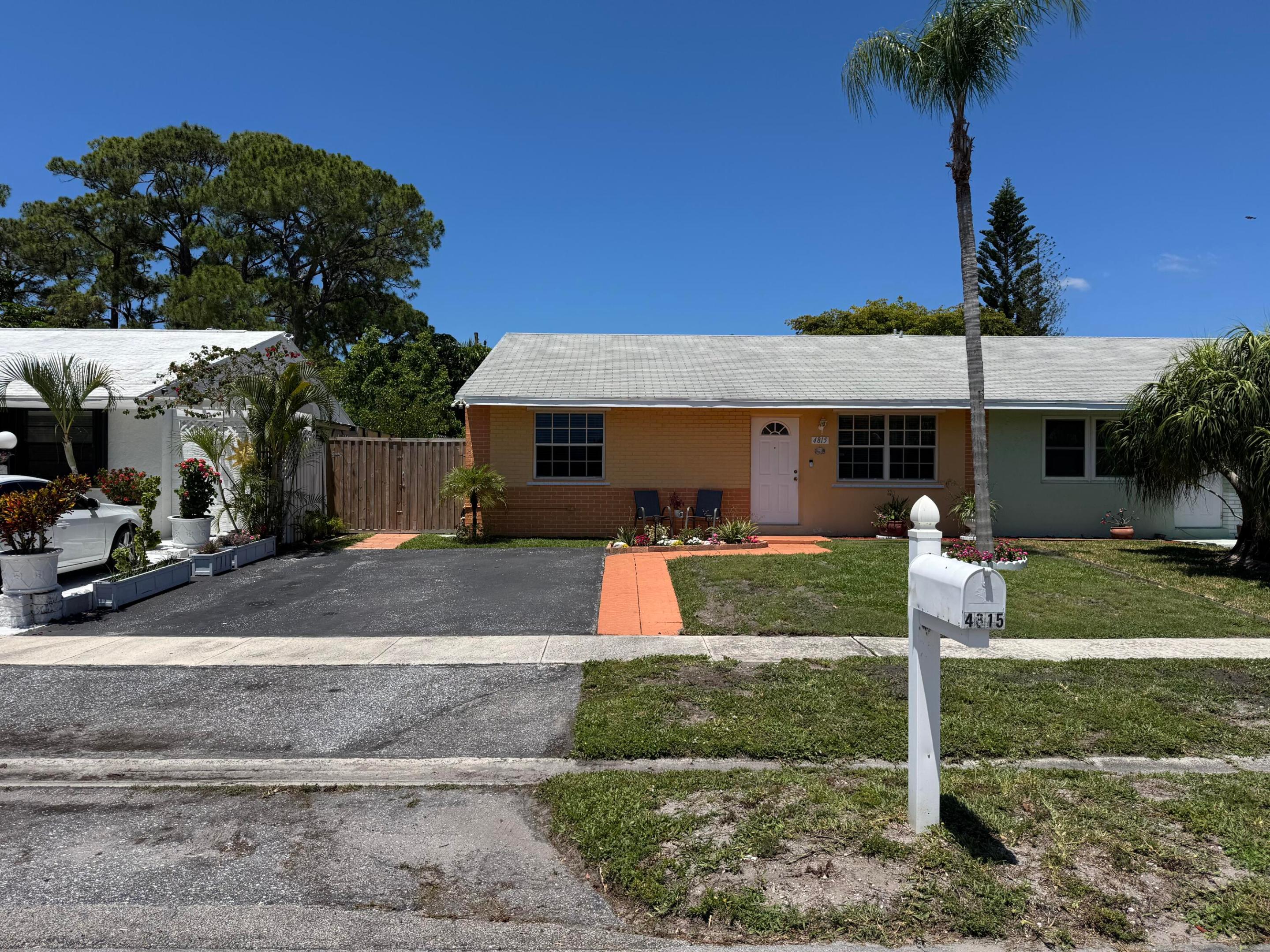 4815 Gladiator Circle, Greenacres, FL 33463, Greenacres