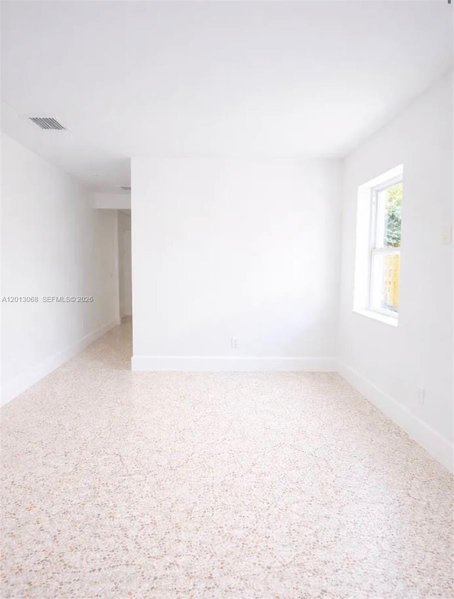 34 SE 1st Avenue B — photo 4