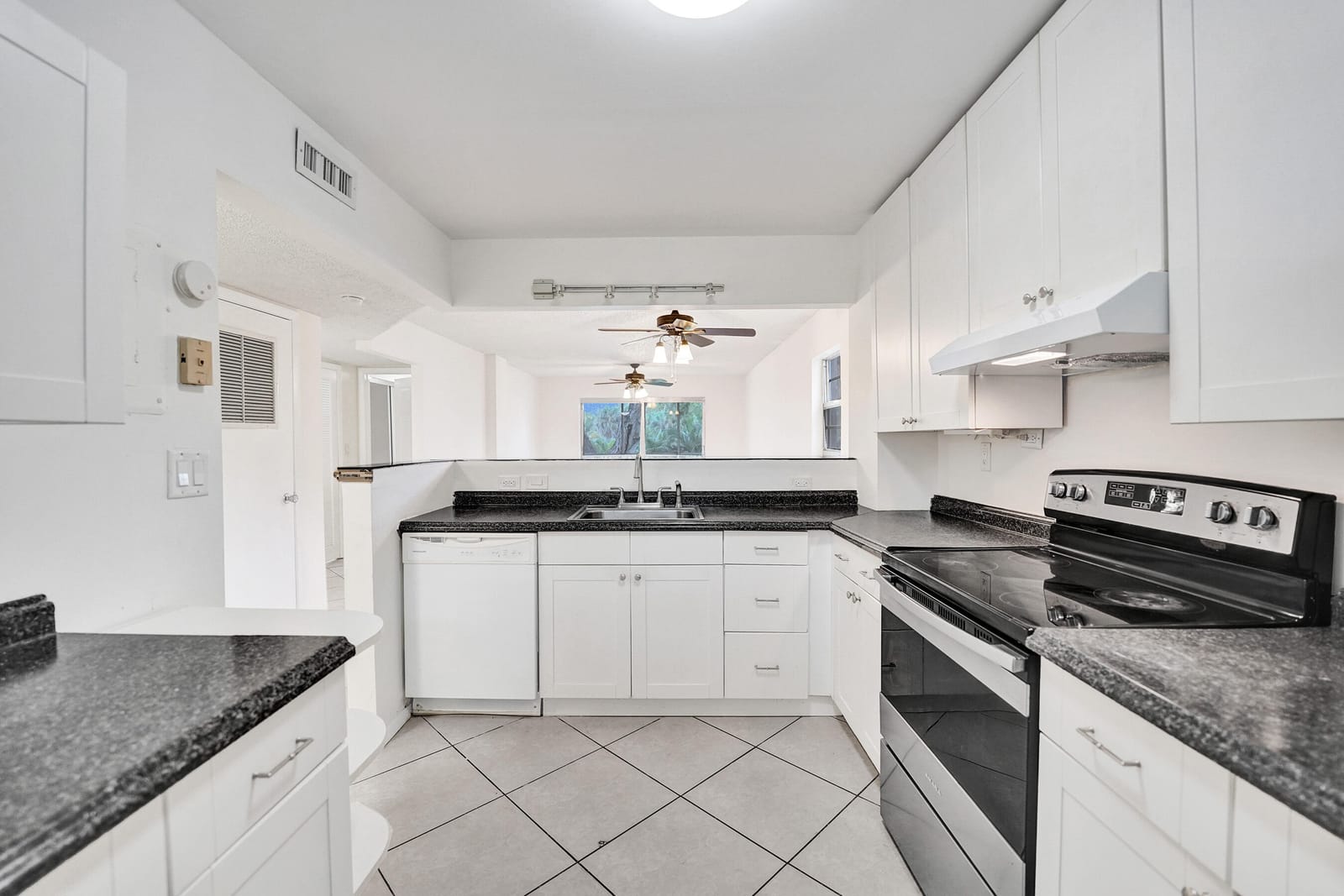 1100 NW 87th Avenue 208 — photo 12