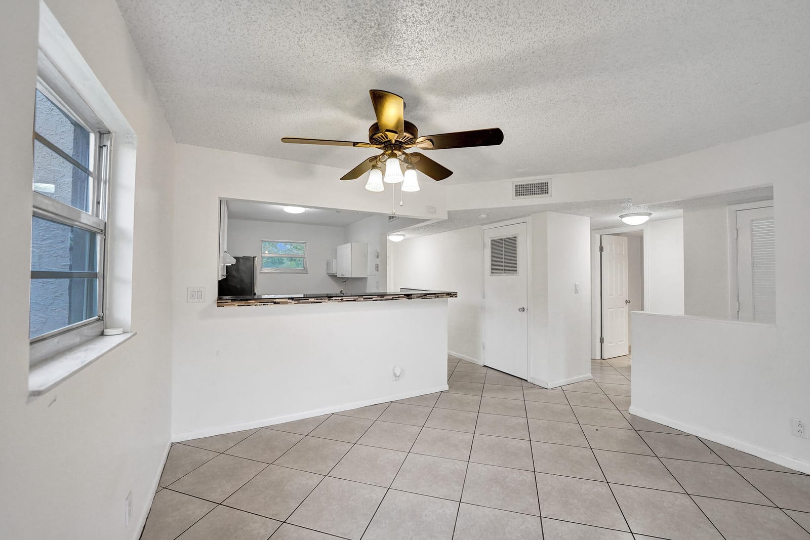 1100 NW 87th Avenue 208, Coral Springs, FL 33071 photo 15