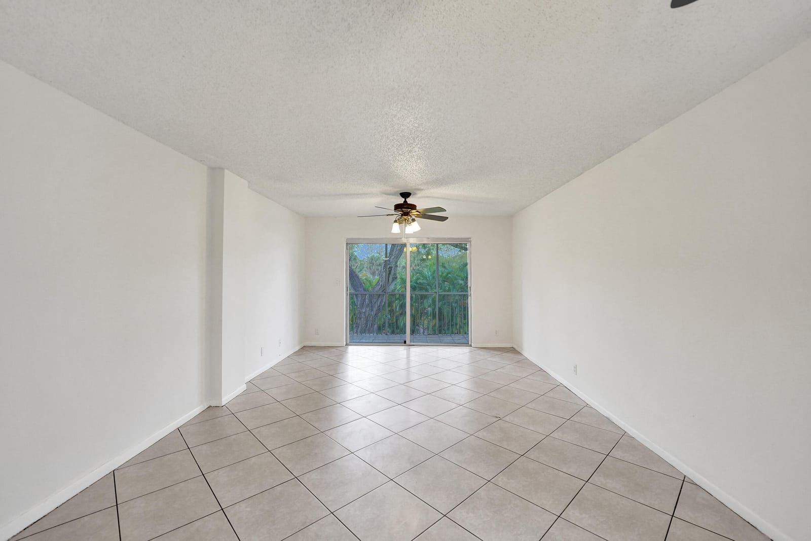 1100 NW 87th Avenue 208, Coral Springs, FL 33071 photo 18