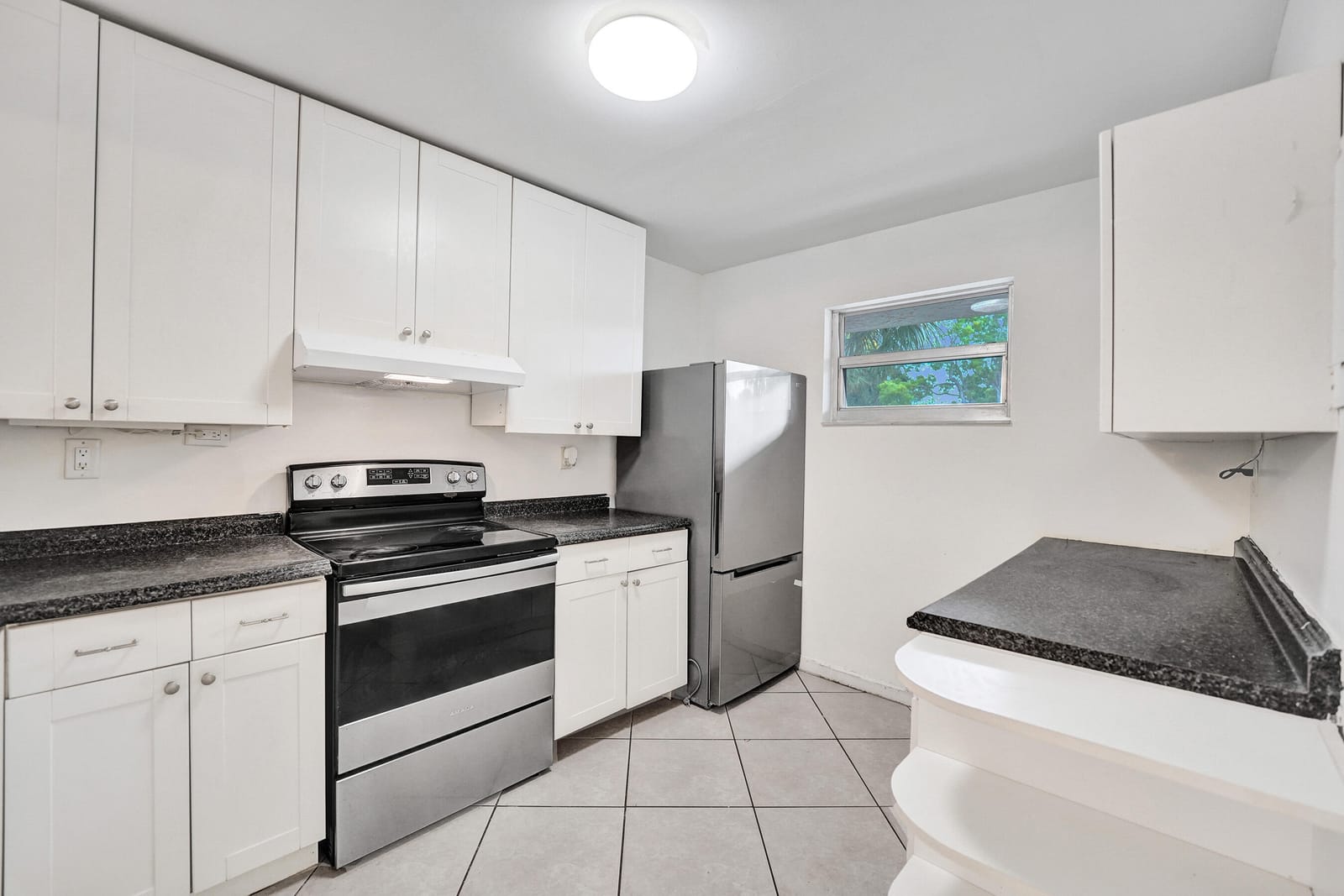 1100 NW 87th Avenue 208 — photo 9