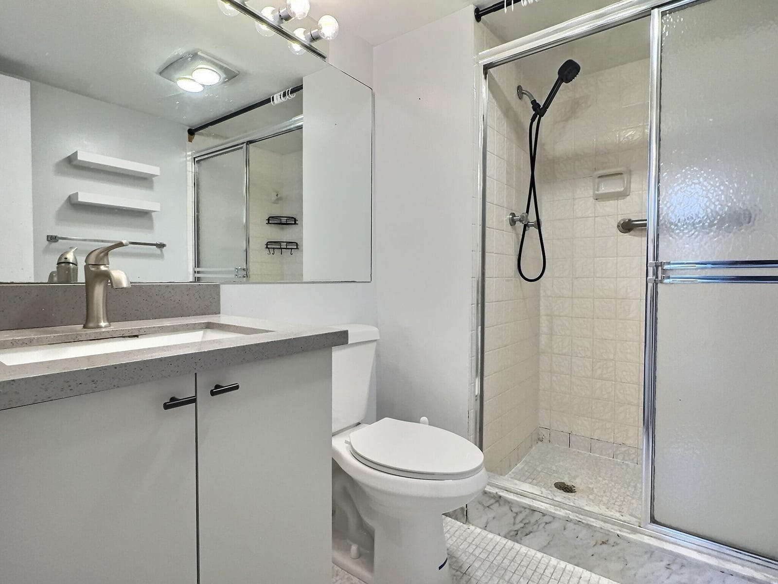400 S Hollybrook Drive 202, Pembroke Pines, FL 33025 photo 5