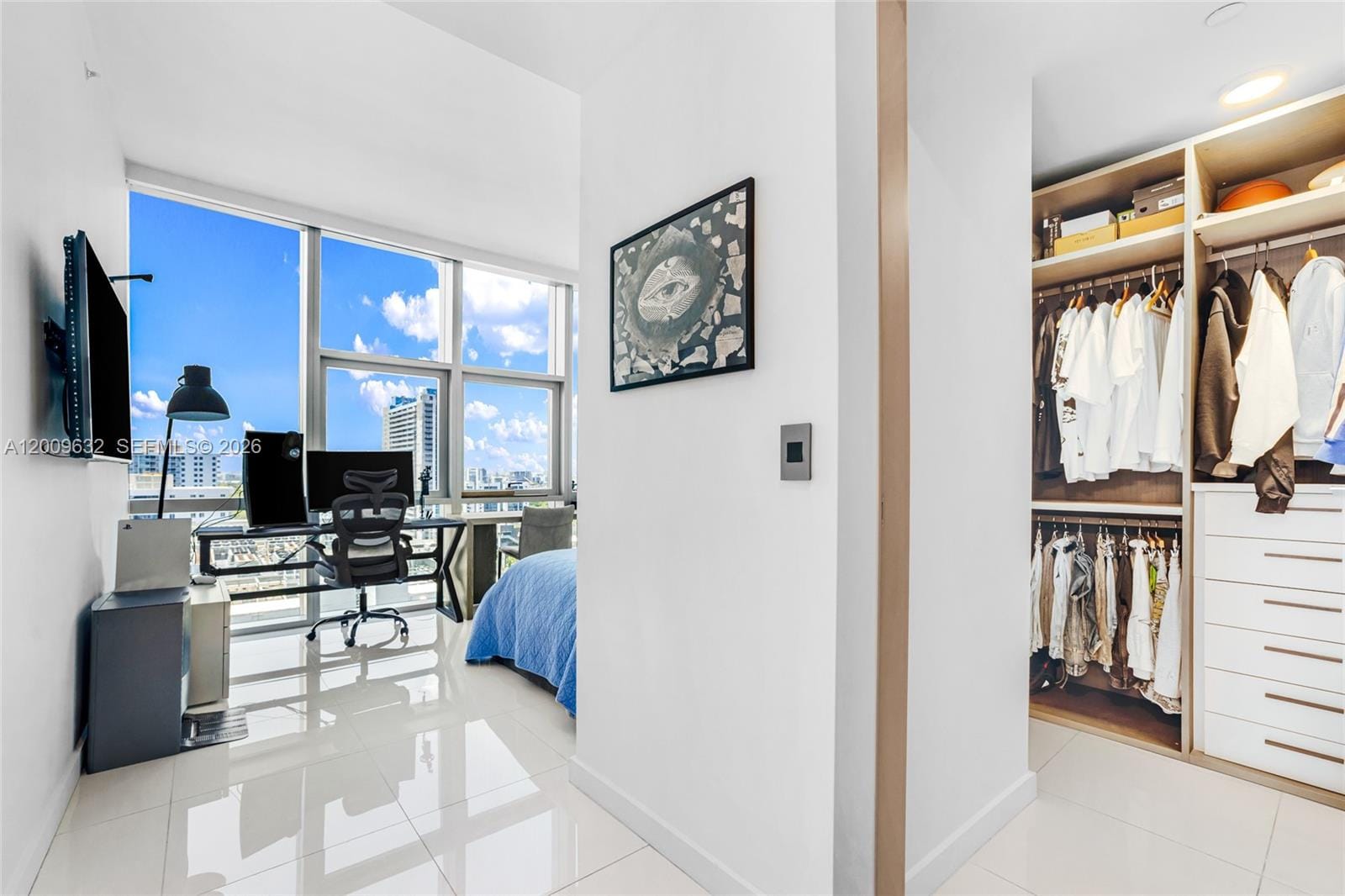 851 NE 1st Avenue 1408, Miami, FL 33132 photo 20