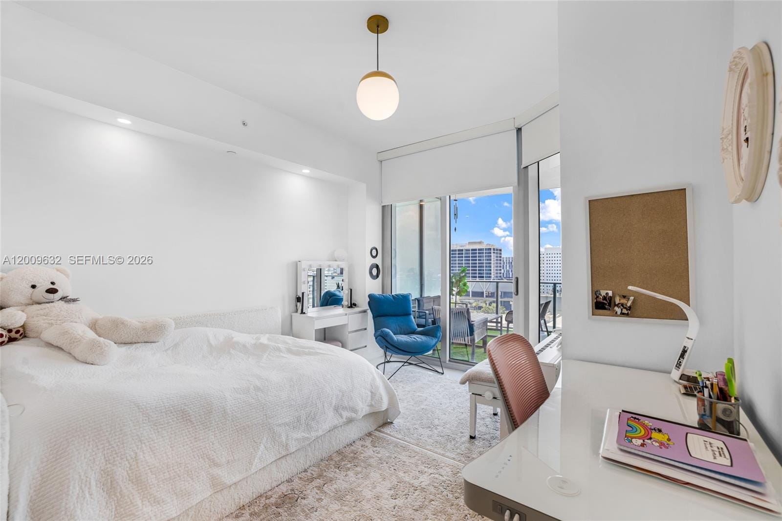 851 NE 1st Avenue 1408, Miami, FL 33132 photo 23