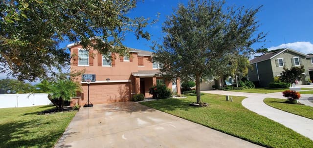 1615 Lexington Square SW, Lexington Place Subdivision, Vero Beach, FL
