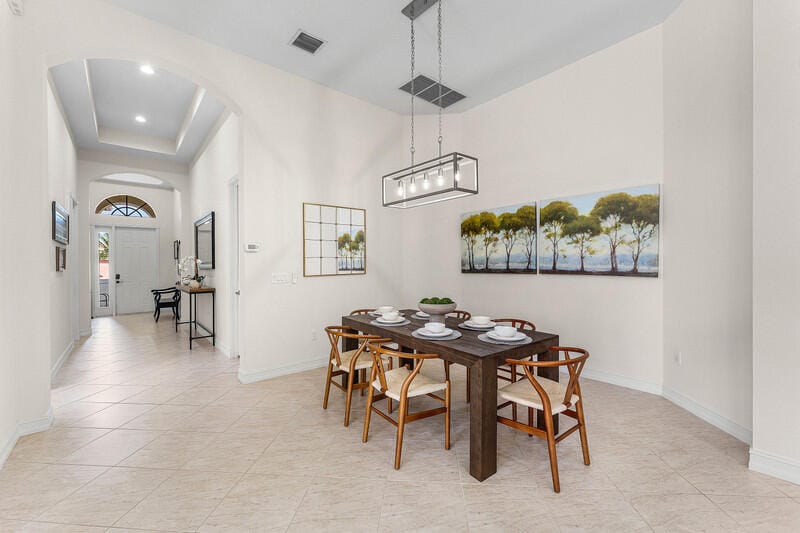 9720 Isles Cay Drive — photo 5