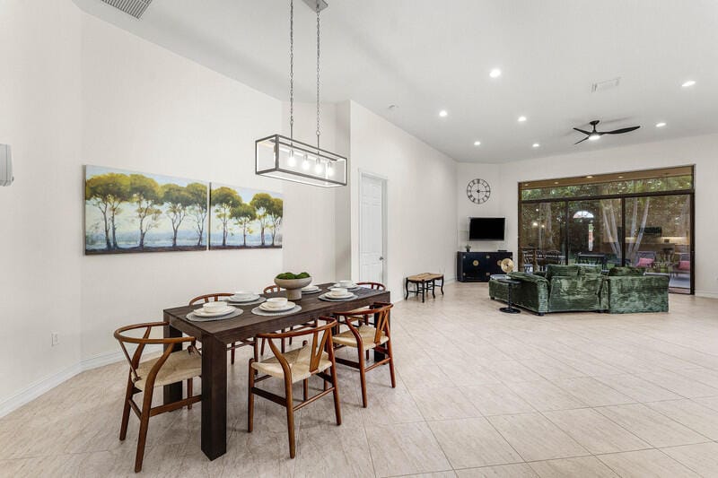 9720 Isles Cay Drive — photo 6
