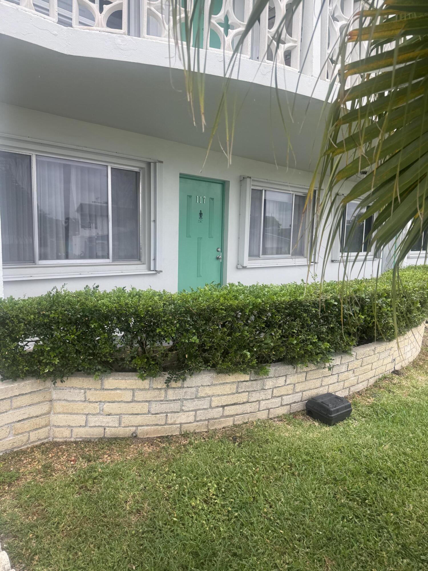 2381 Sunset Avenue 117, Lake Worth Beach, FL 33461, Lake Worth Beach