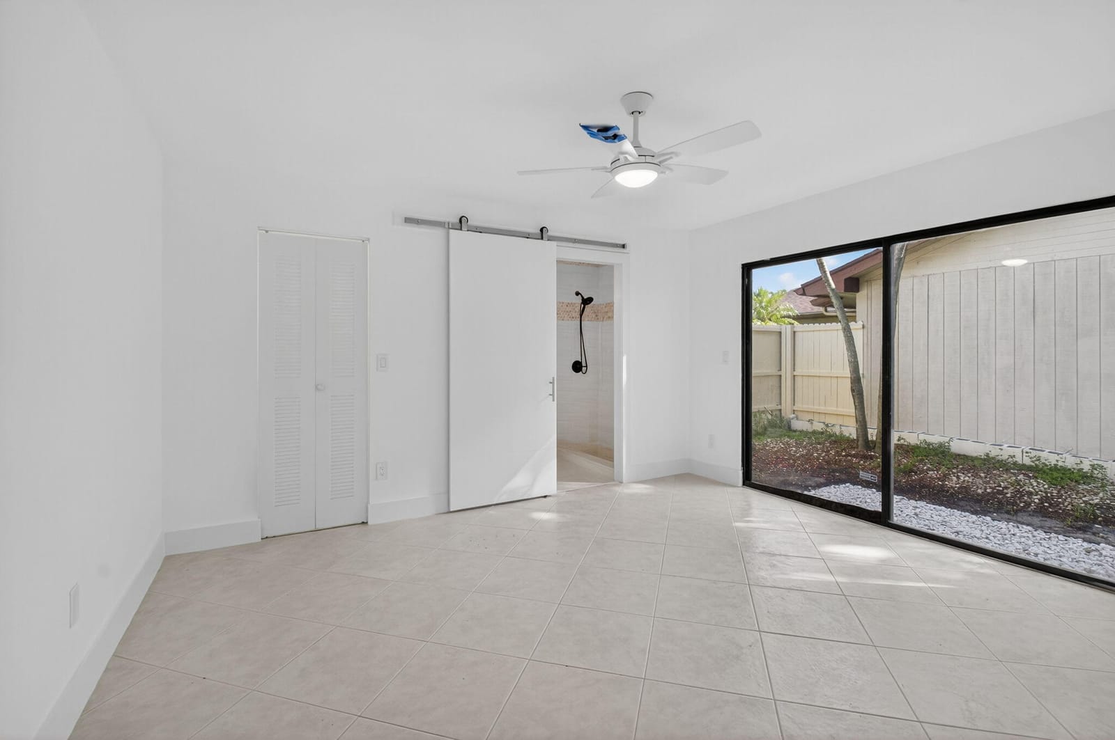 29 Fawlkland Circle, Boynton Beach, FL 33426 photo 14