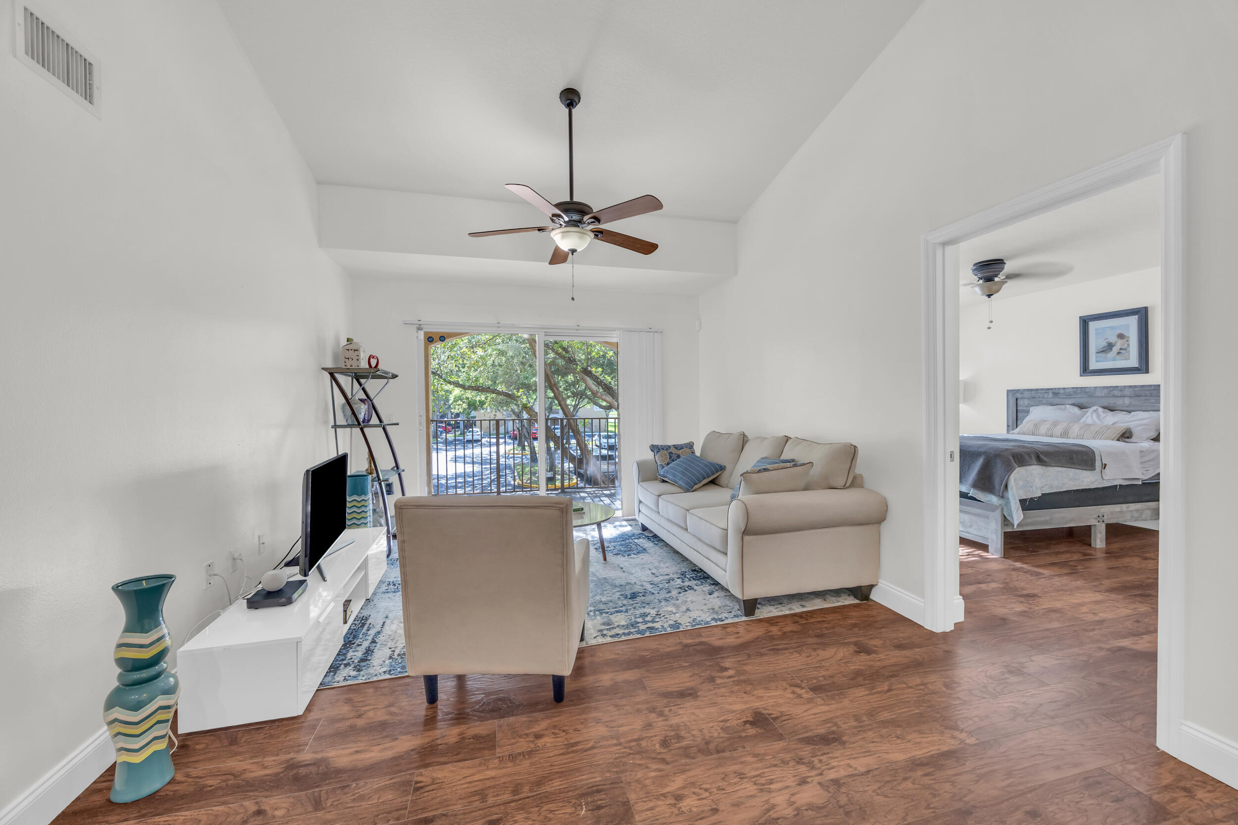 4241 San Marino Boulevard 207, West Palm Beach, FL 33409, West Palm Beach
