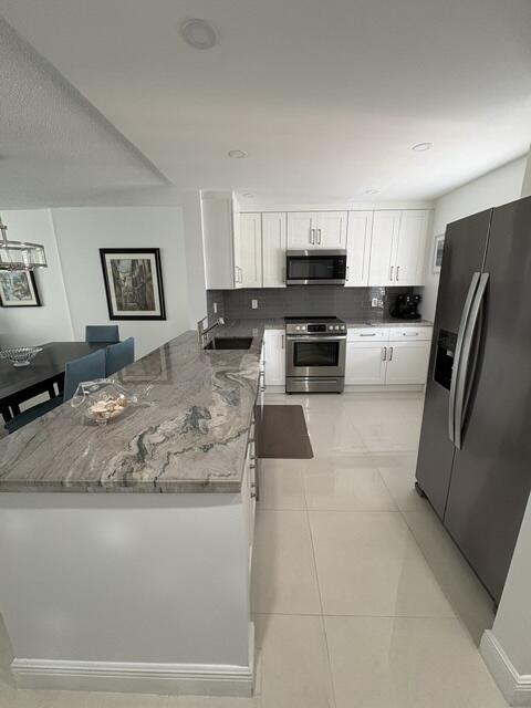 424 SE 10th Street 203, Dania Beach, FL 33004, Dania Beach
