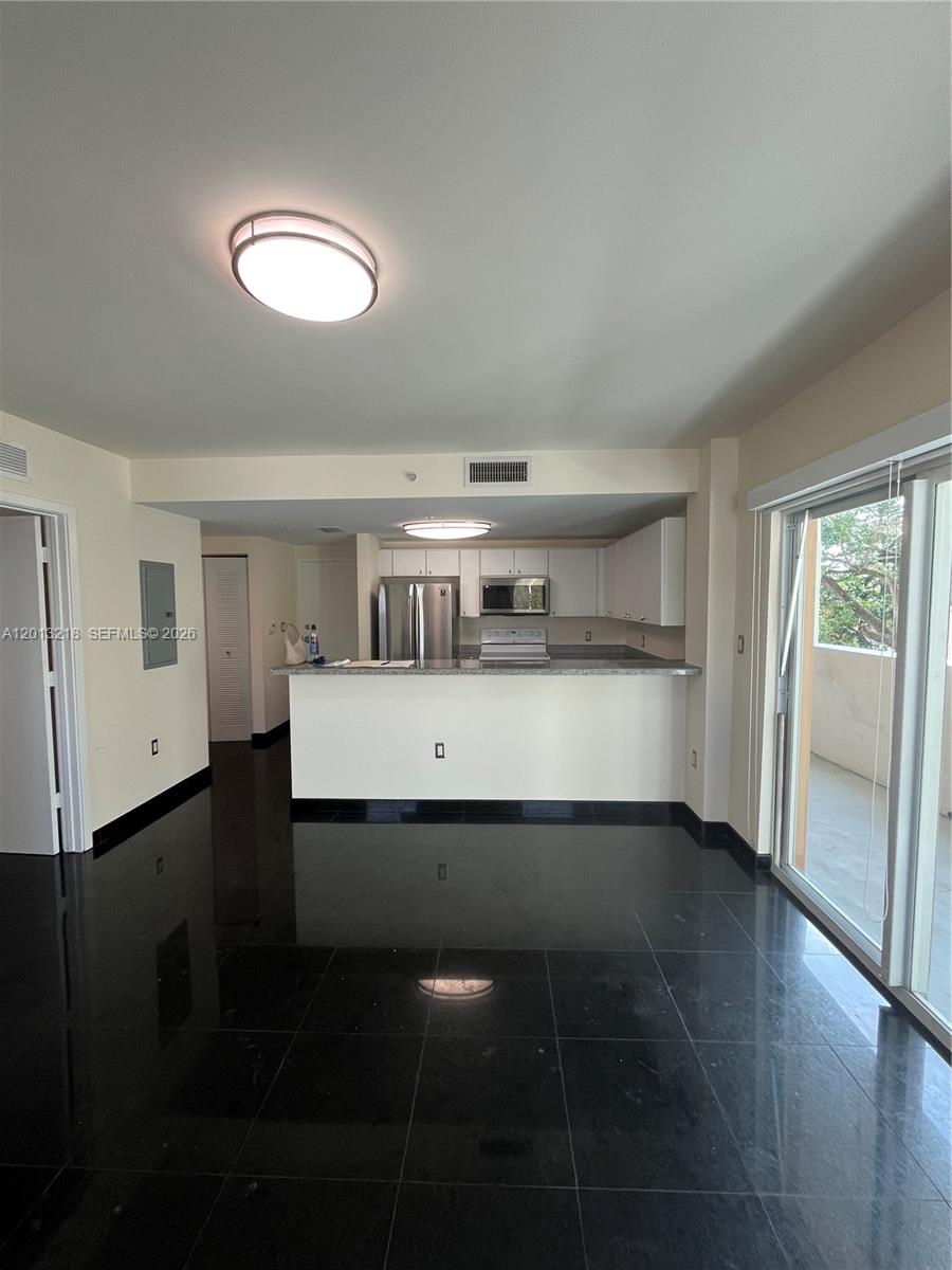 2740 SW 28th Terrace 308, Miami, FL 33133, Miami