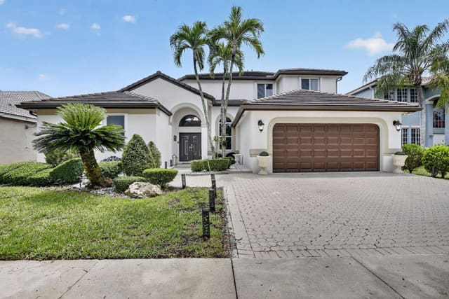 711 Heritage Way, Sector 4 North, Weston, FL