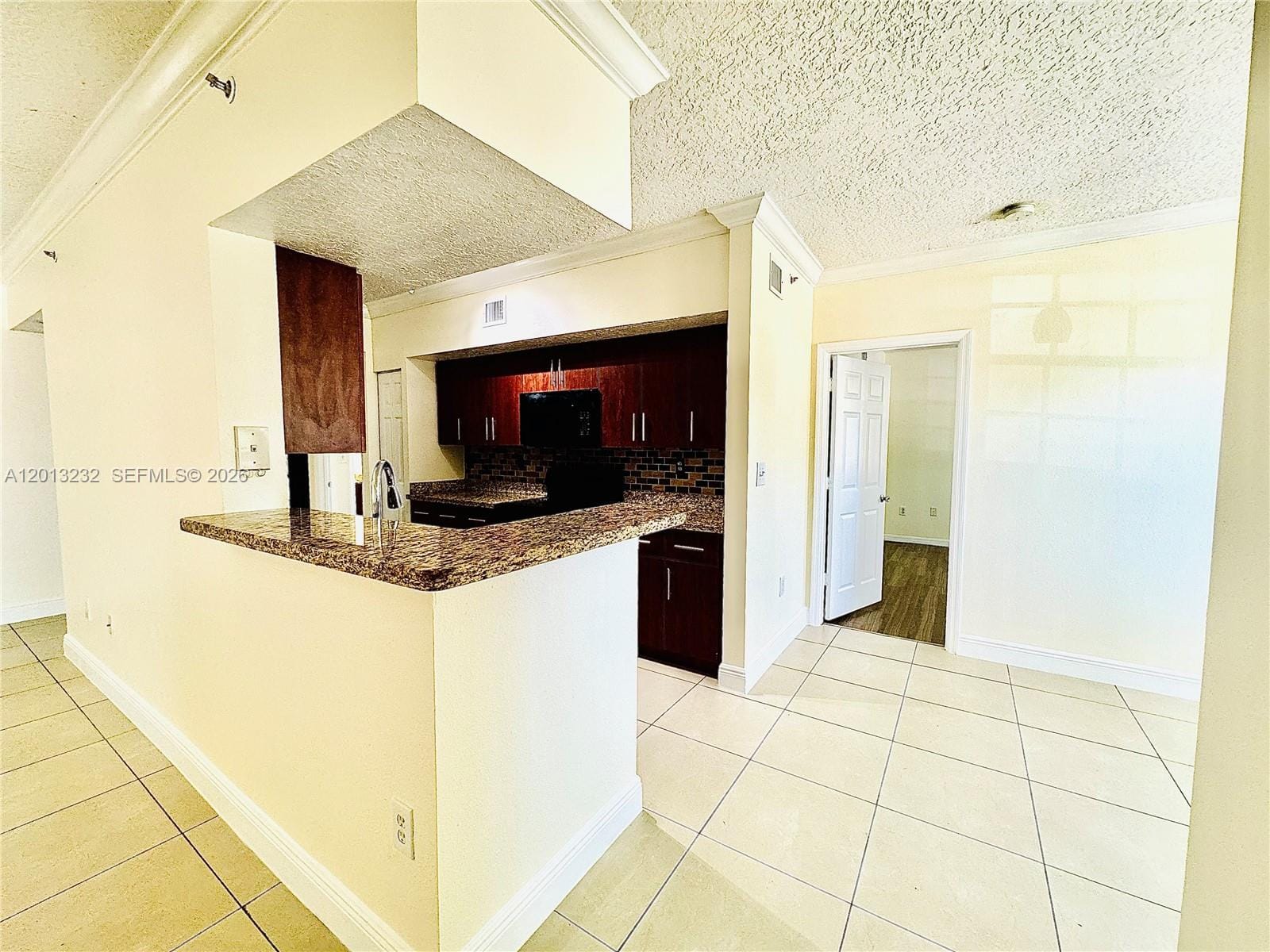 220 SW 116th Avenue 15207, Pembroke Pines, FL 33025 photo 2