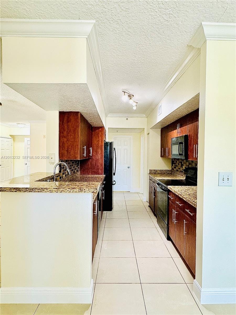 220 SW 116th Avenue 15207, Pembroke Pines, FL 33025 photo 3