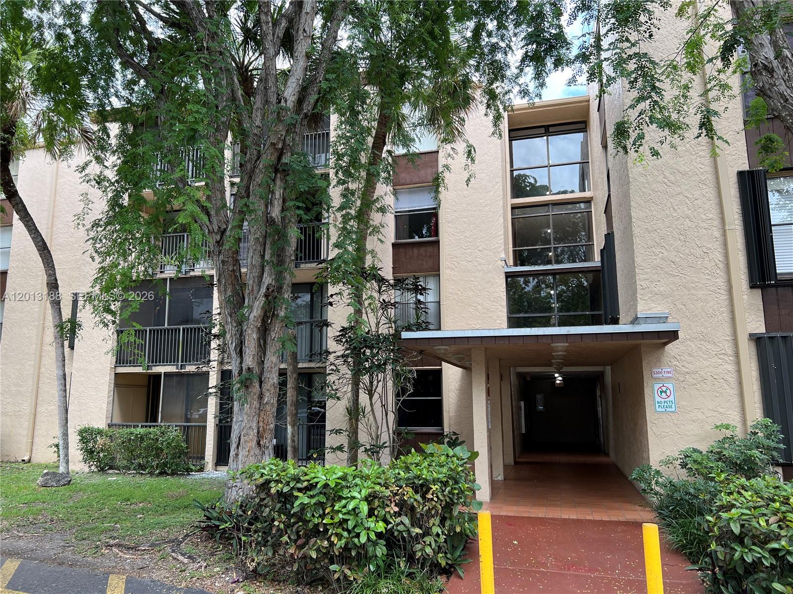 14415 N Kendall Drive 102G, Miami, FL 33186, Miami