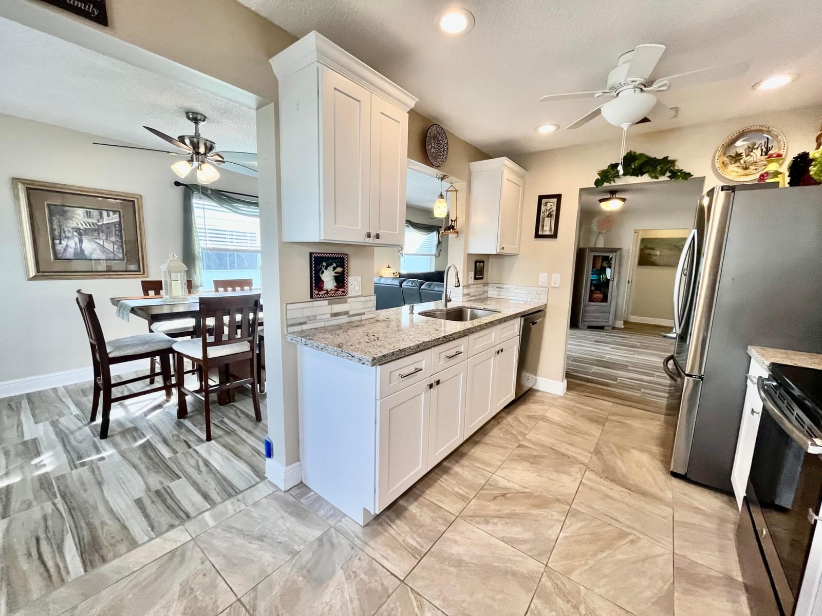 2398 SW 9th Avenue N, Boynton Beach, FL 33426 photo 7