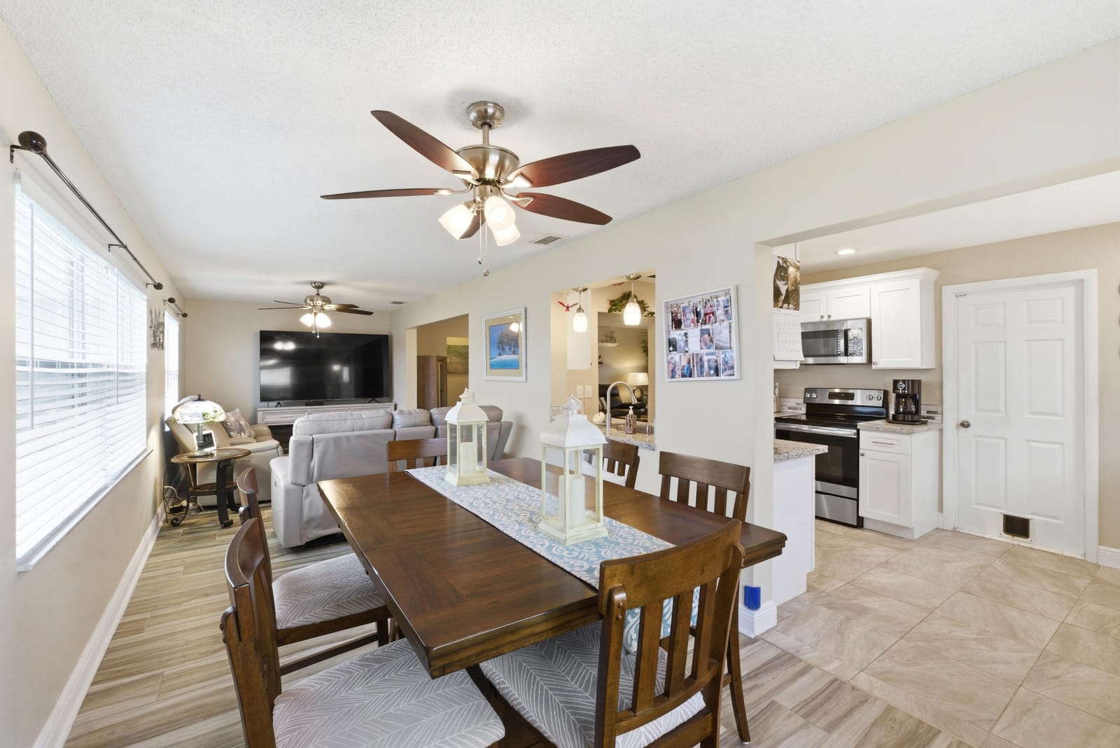 2398 SW 9th Avenue N, Boynton Beach, FL 33426 photo 15