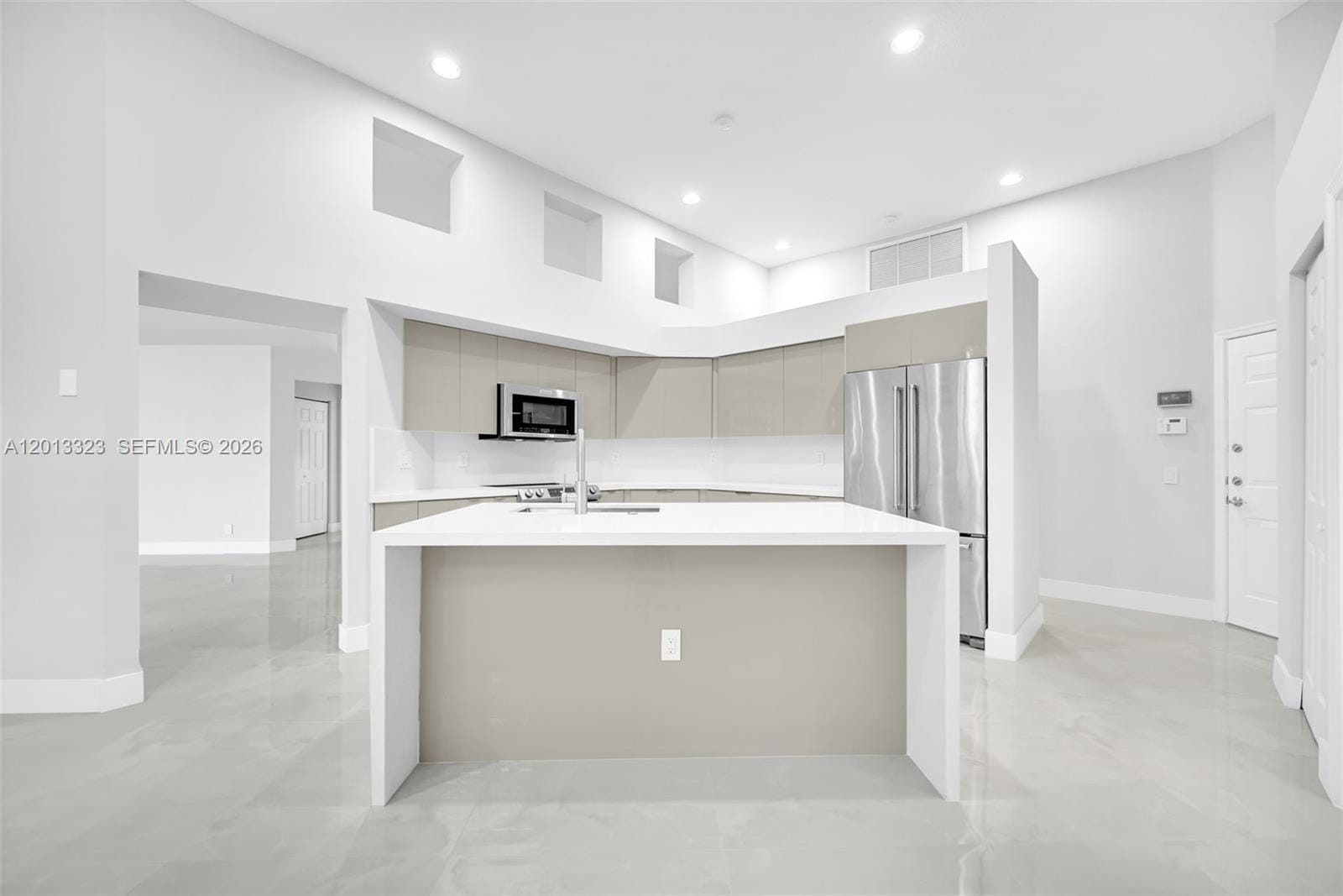 2553 Bay Pointe Drive, Weston, FL 33327 photo 15