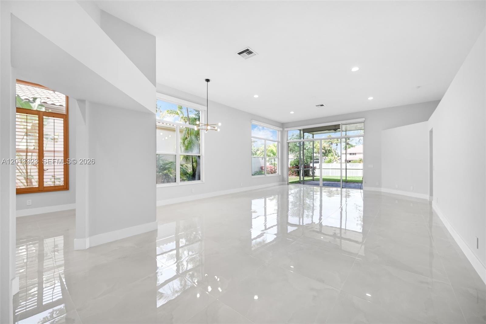 2553 Bay Pointe Drive, Weston, FL 33327 photo 19