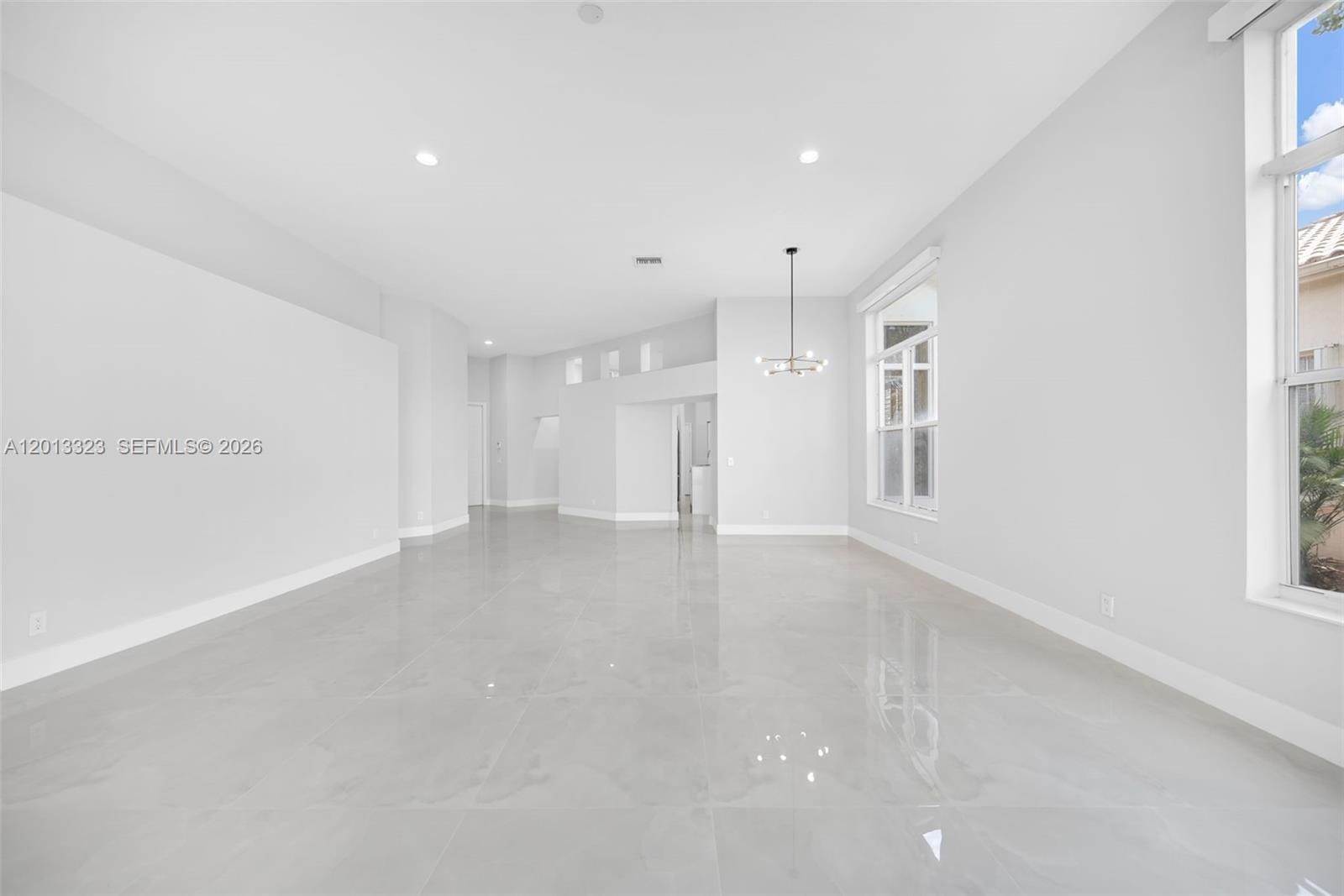 2553 Bay Pointe Drive, Weston, FL 33327 photo 21