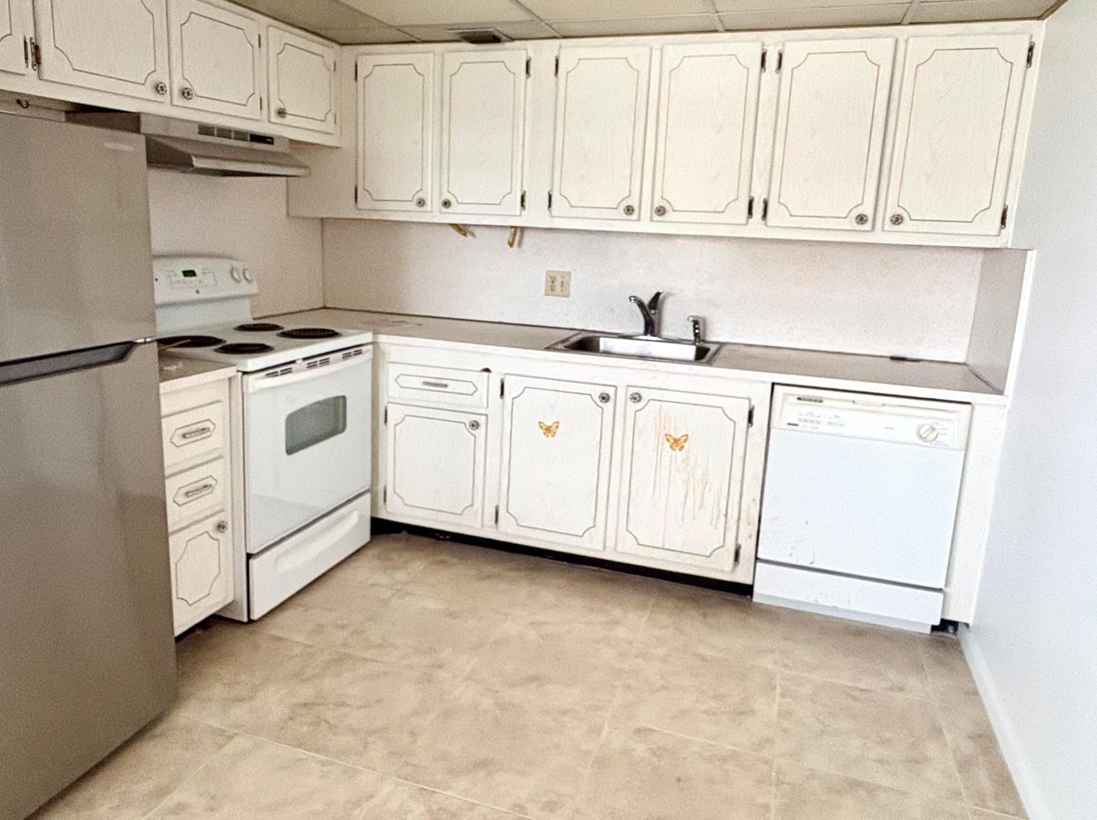 163 Somerset Crescent H — photo 5