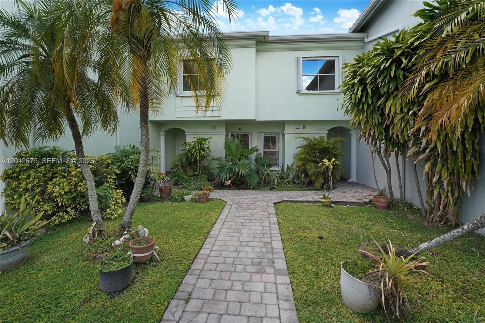 12348 NW 11th Lane 1010, Miami, FL 33182 photo 2