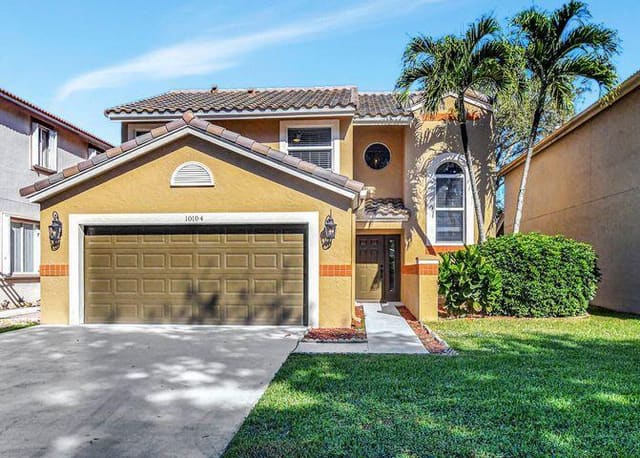 10104 Country Brook Road, sold in Boca Springs, Boca Raton, FL
