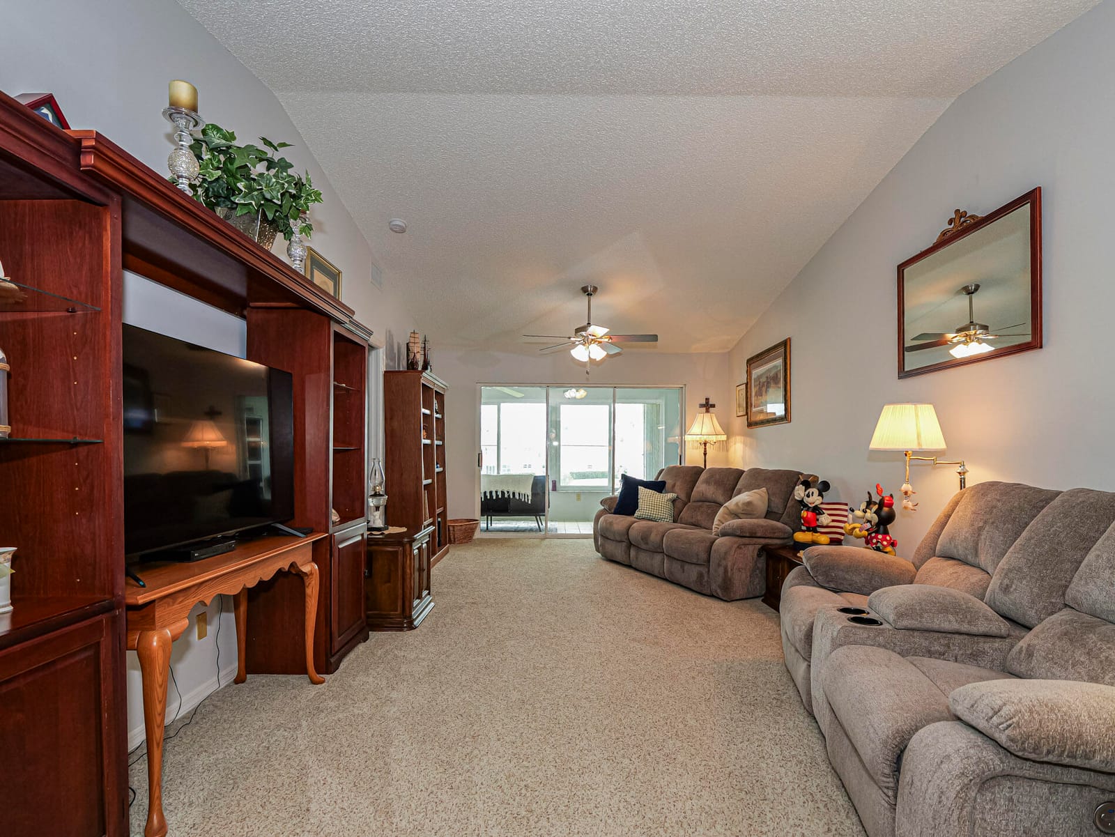 870 Lake Orchid Circle 204 — photo 3