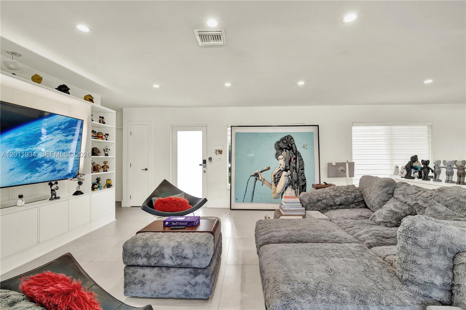 21015 NE 19th Court, Miami, FL 33179 photo 11