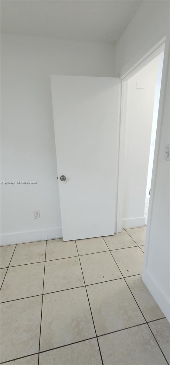 1074 NW 27th Street 0 — photo 3
