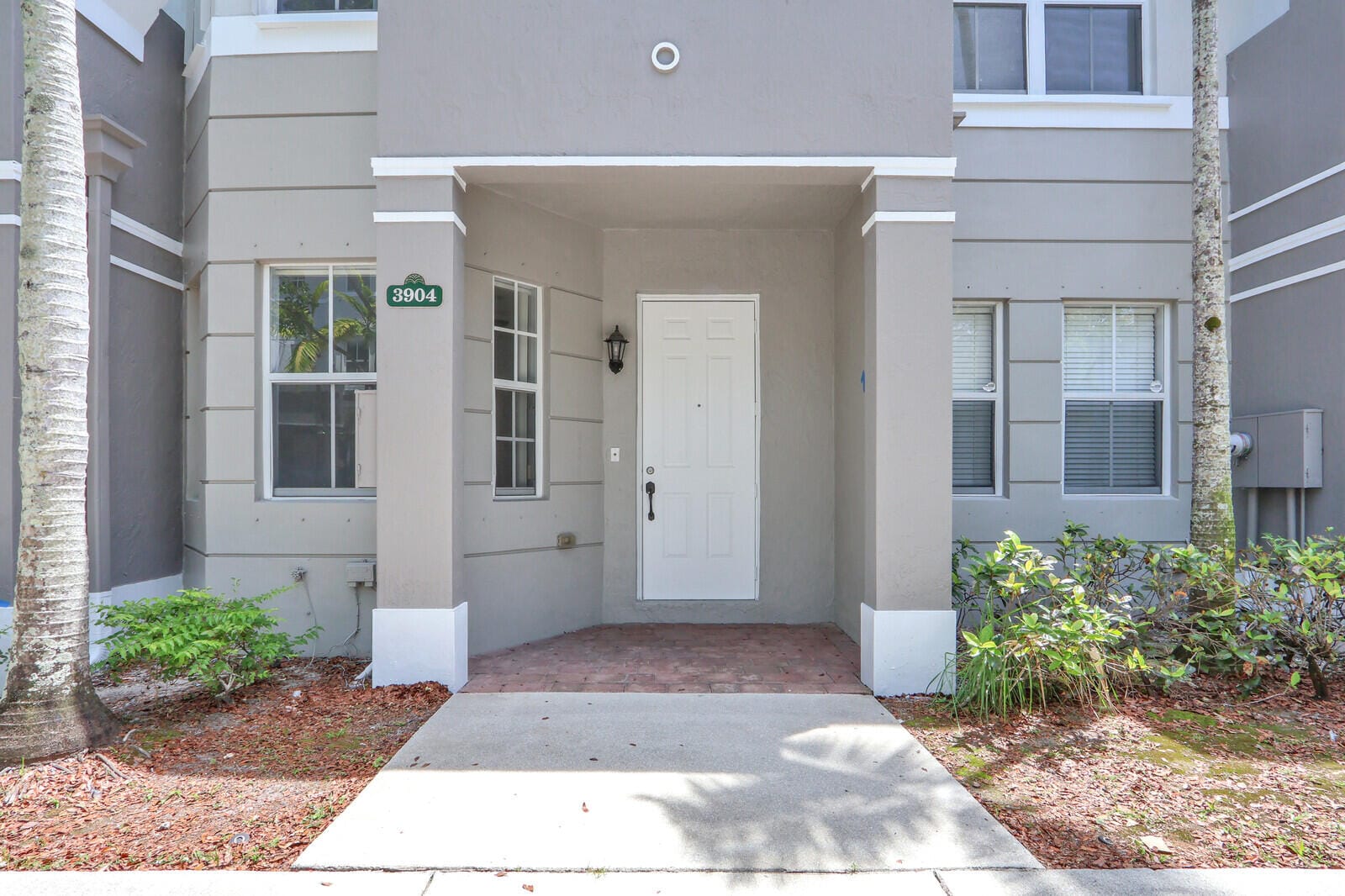 3904 Shoma Drive, Royal Palm Beach, FL 33414 photo 2