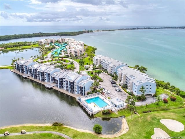 40 NE Plantation Road 110, Stuart, FL 34996