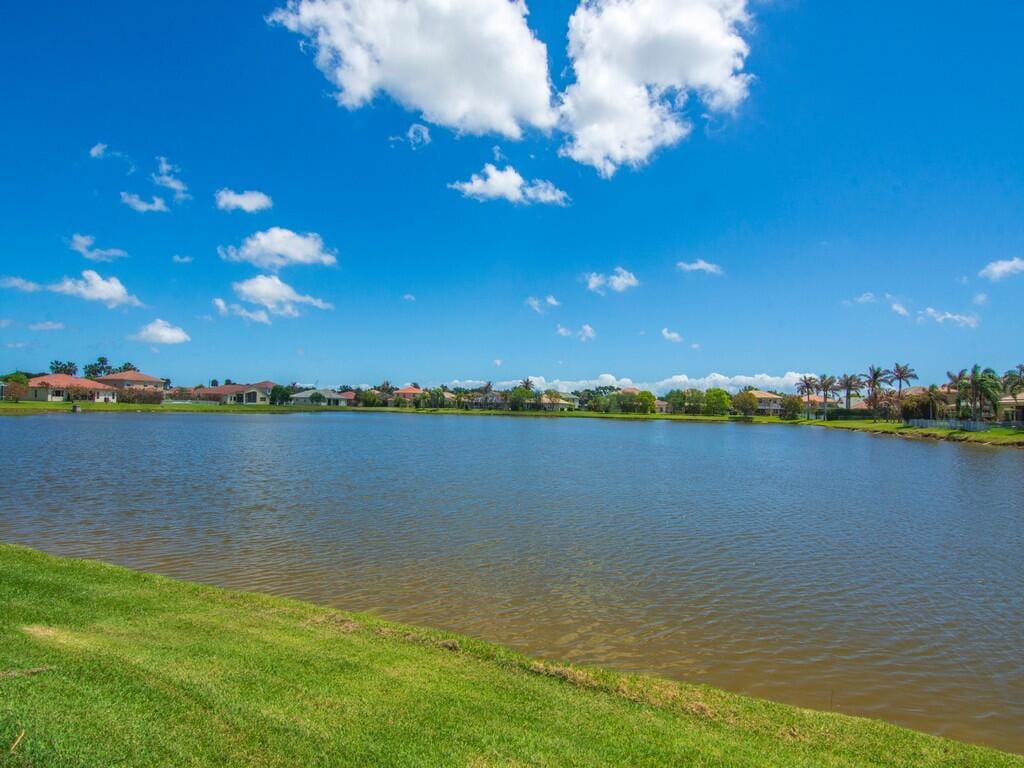 1010 SW Ruby Ave Avenue SW, Vero Beach, FL 32968 photo 3