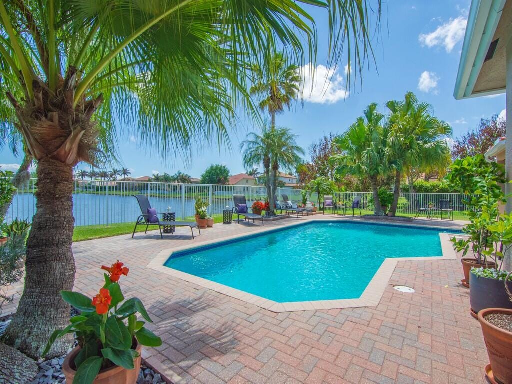 1010 SW Ruby Ave Avenue SW, Vero Beach, FL 32968 photo 5