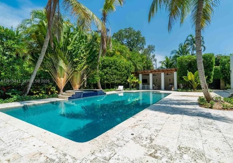 2010 N Greenway Drive, Coral Gables, FL 33134 photo 3