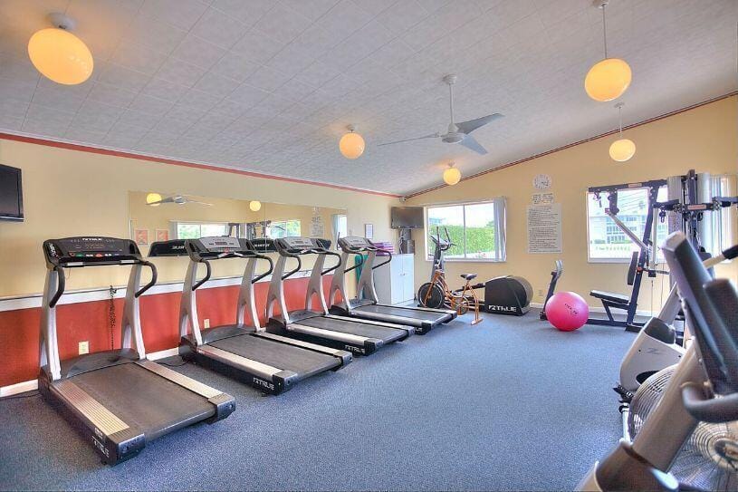 2724 S Garden Dr 306 — photo 12