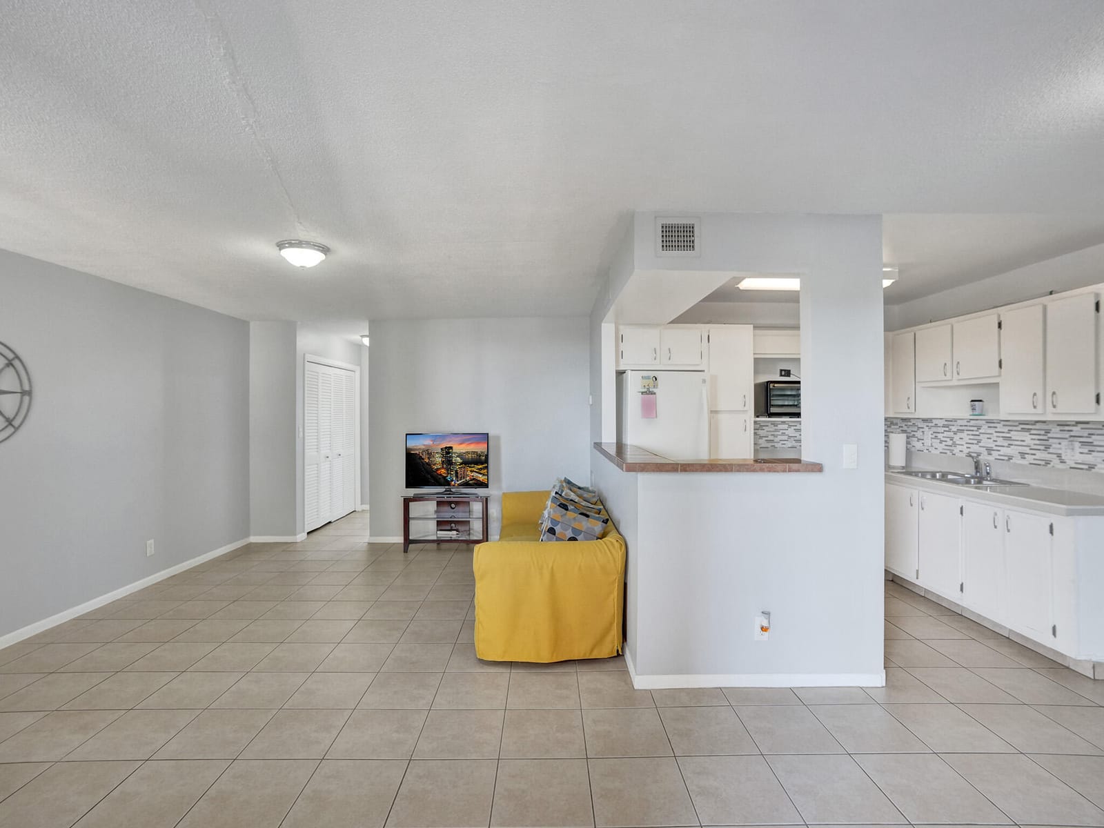 1811 Jefferson Street 404 — photo 3