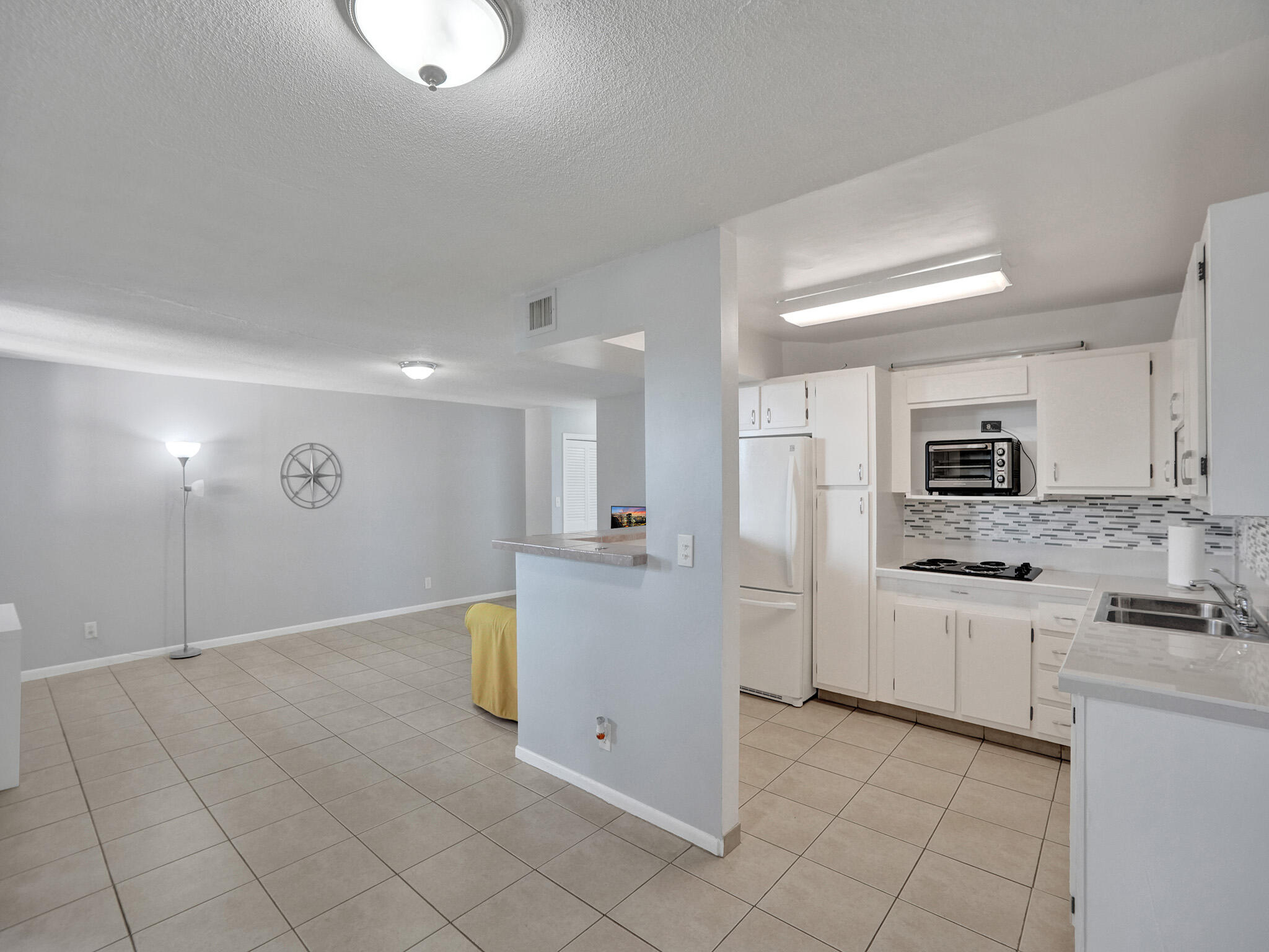 1811 Jefferson Street 404, Hollywood, FL 33020, Hollywood
