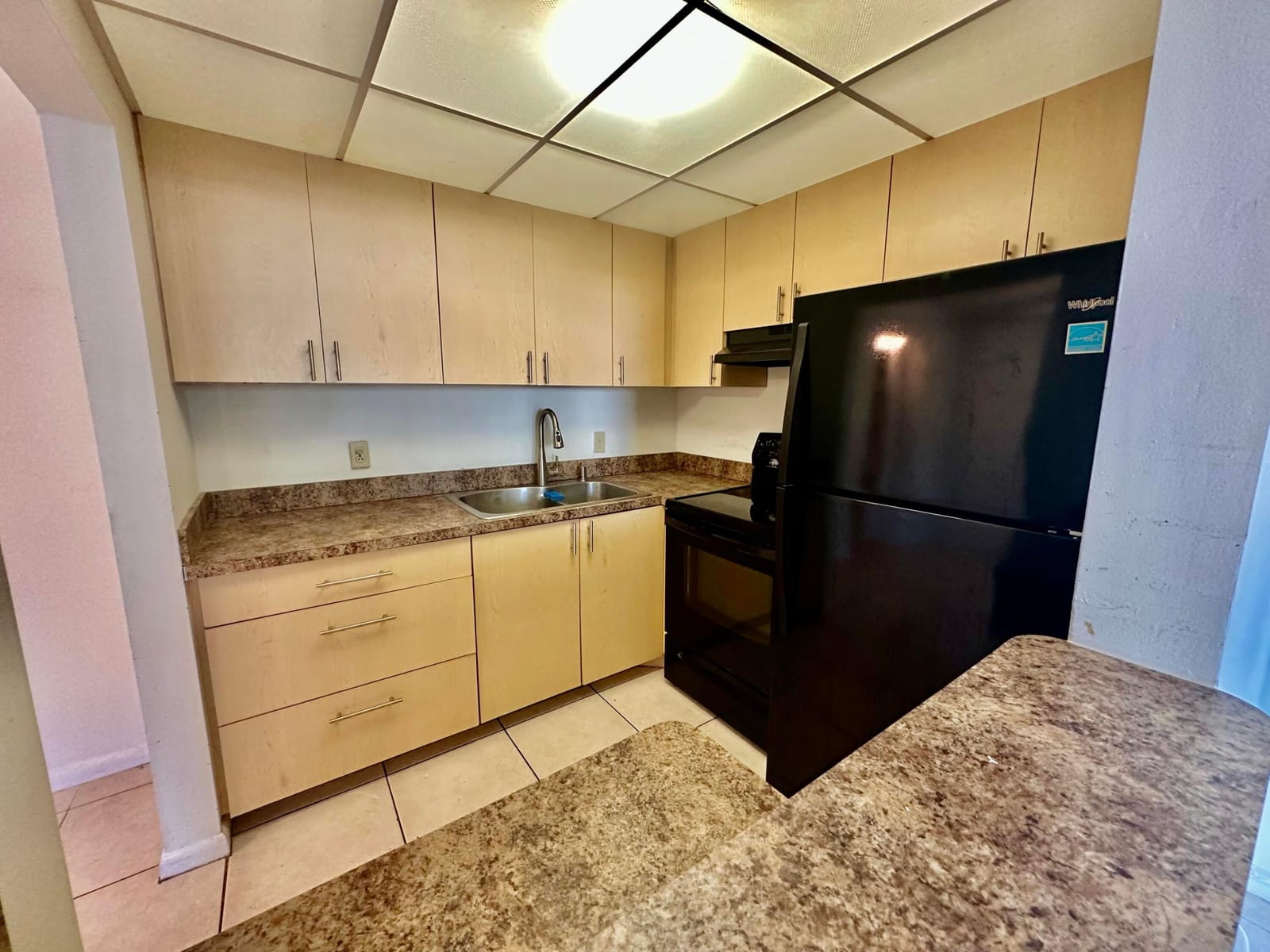 75 Farnham D — photo 12